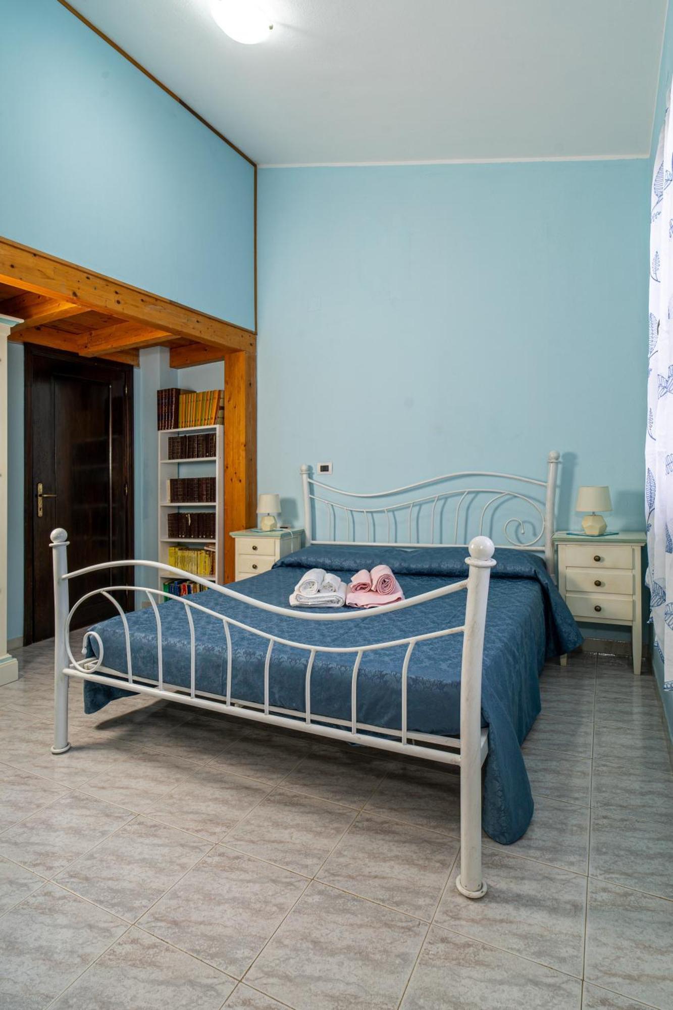 Casa Vacanze Cala Sapone SantʼAntìoco Zewnętrze zdjęcie